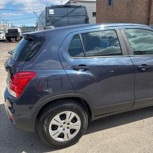 CHEVROLET TRAX - 9