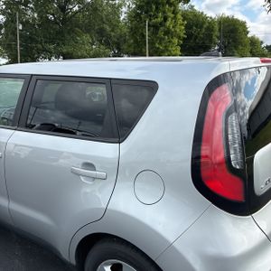 صورة 6 لـ 2017 KIA SOUL BASE