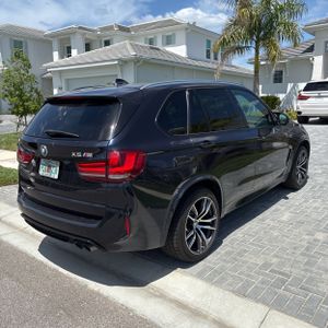 BMW X5 M BASE - 8