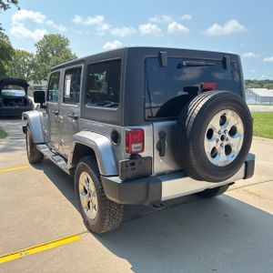 صورة 4 لـ 2015 JEEP WRANGLER UNLIMITED SAHARA