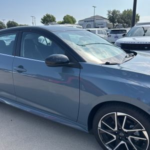 2025 Nissan SENTRA SR — миниатюра 11