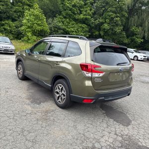 2024 Subaru FORESTER PREMIUM 照片 5