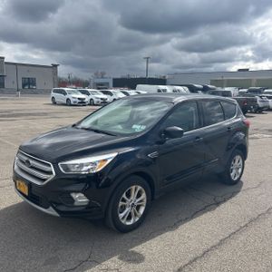 FORD ESCAPE SE - 1