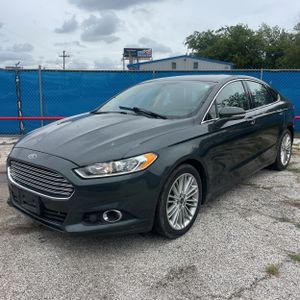 FORD FUSION SE - 1