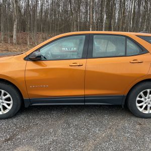 CHEVROLET EQUINOX LS - 4