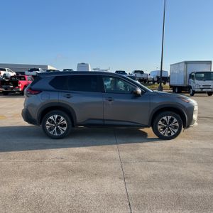 صورة 10 لـ 2023 Nissan ROGUE SV