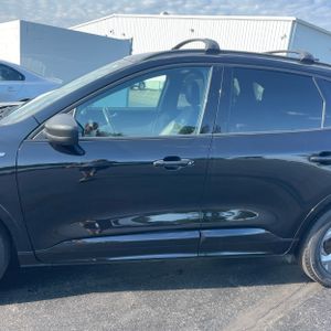 2023 FORD ESCAPE ST-LINE 照片 4