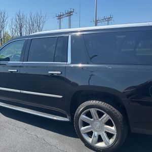 CADILLAC ESCALADE ESV LUXURY - 6