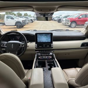 صورة مصغرة 38 لـ 2019 Lincoln NAVIGATOR L RESERVE