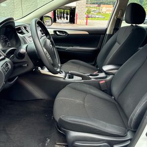 2017 Nissan SENTRA S 缩略图 31