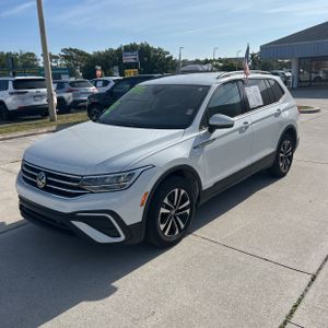 VOLKSWAGEN TIGUAN S - 1