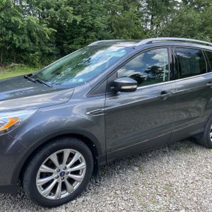 صورة 2 لـ 2017 FORD ESCAPE TITANIUM