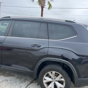 VOLKSWAGEN ATLAS SE - 6