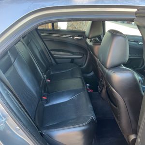 2017 Chrysler 300 300S 照片 35