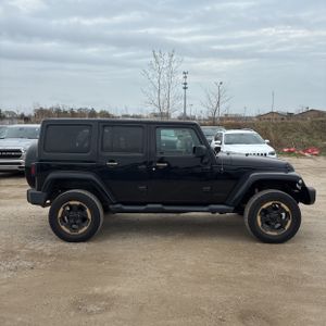 JEEP WRANGLER UNLIMITED DRAGON EDITION - 10