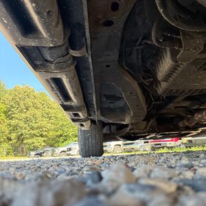 2010 FORD ESCAPE LIMITED 照片 24