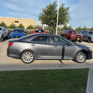 TOYOTA CAMRY HYBRID XLE - 10
