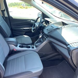 2015 FORD ESCAPE SE thumbnail 33