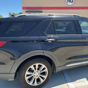 FORD EXPLORER LIMITED - 9