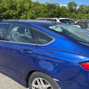 FORD FUSION SE - 6