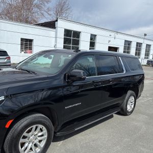 CHEVROLET SUBURBAN LT - 2