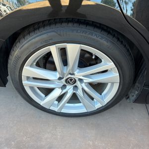 2023 Lexus IS 300 BASE — миниатюра 13