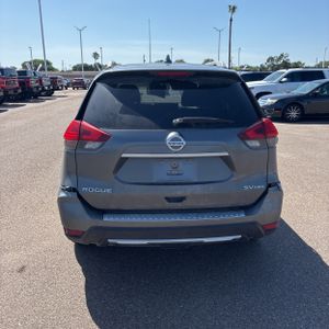 صورة 7 لـ 2017 Nissan ROGUE SV