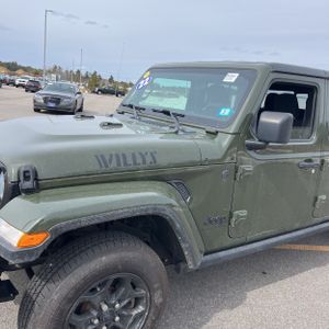 JEEP GLADIATOR WILLYS SPORT - 2