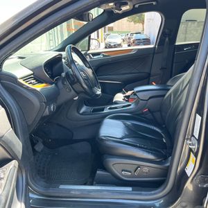 2019 Lincoln MKC SELECT 照片 31
