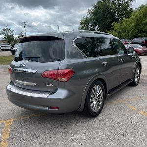2017 Infiniti QX80 — фото 8