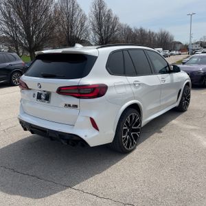 BMW X5 M BASE - 8