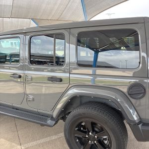 JEEP WRANGLER UNLIMITED SAHARA ALTITUDE - 6