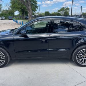 PORSCHE MACAN S - 4