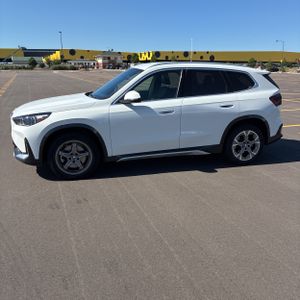 2025 BMW X1 XDRIVE28I 照片 3
