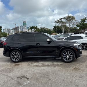 BMW X5 M50I - 10