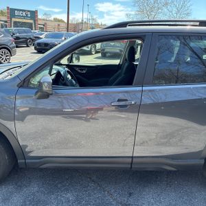 SUBARU FORESTER PREMIUM - 3