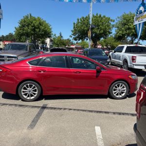 FORD FUSION SE - 10