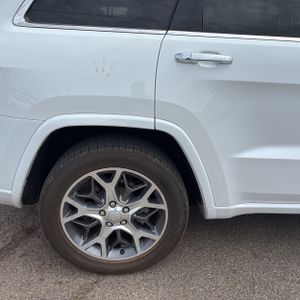 JEEP GRAND CHEROKEE OVERLAND - 9