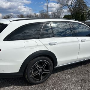 MERCEDES-BENZ E-CLASS - 9