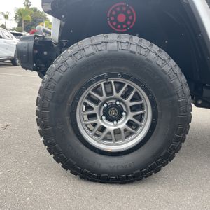 2021 JEEP GLADIATOR RUBICON — миниатюра 15