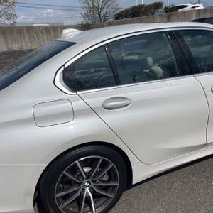 BMW 3 SERIES 330I XDRIVE - 9