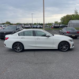 BMW 330I XDRIVE - 10