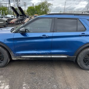 FORD EXPLORER XLT - 4