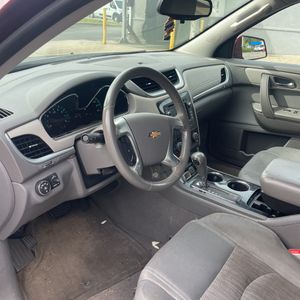 صورة مصغرة 36 لـ 2017 Chevrolet TRAVERSE LT