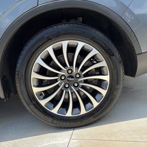 صورة مصغرة 18 لـ 2023 Lincoln AVIATOR STANDARD