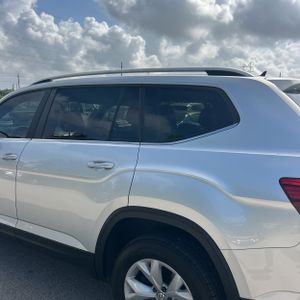 VOLKSWAGEN ATLAS V6 SE - 6
