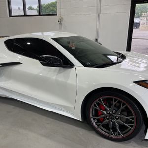 2025 Chevrolet CORVETTE STINGRAY — миниатюра 12