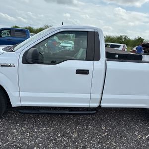 Ford F-150 XL - 4