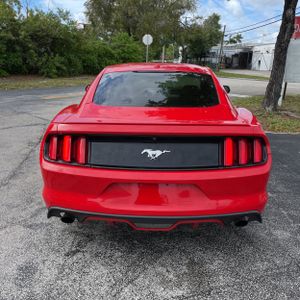 FORD MUSTANG ECOBOOST PREMIUM - 7