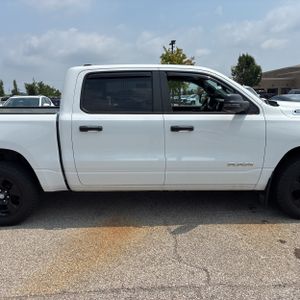 2023 RAM 1500 BIG HORN — миниатюра 11